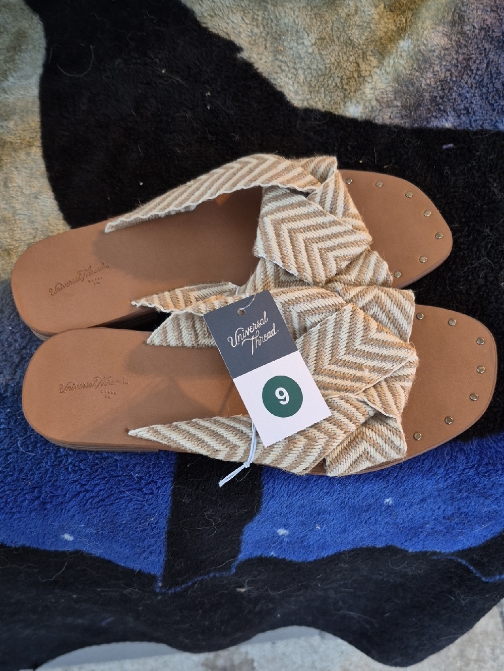 Universal Thread Tan Chevron Knot Slide Sandals